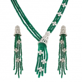 White Gold Emerald and Diamond Jewellery Suite